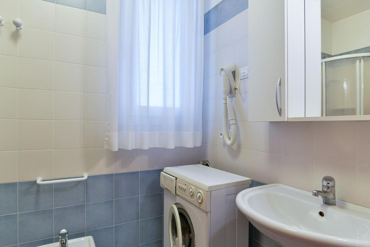 Maestrale Canova Apartments Caorle Luaran gambar