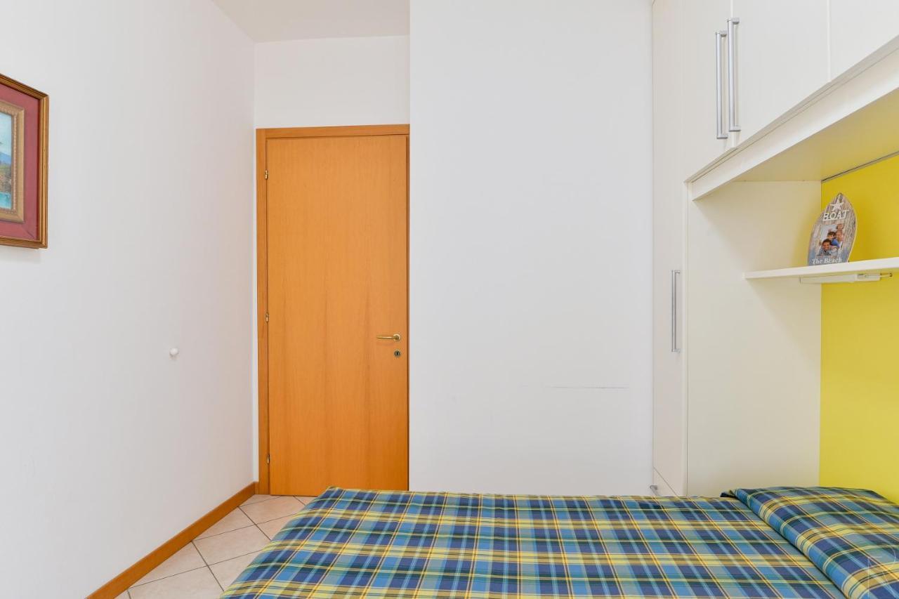 Maestrale Canova Apartments Caorle Luaran gambar