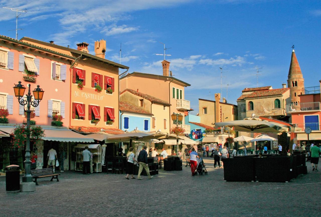 Maestrale Canova Apartments Caorle Luaran gambar