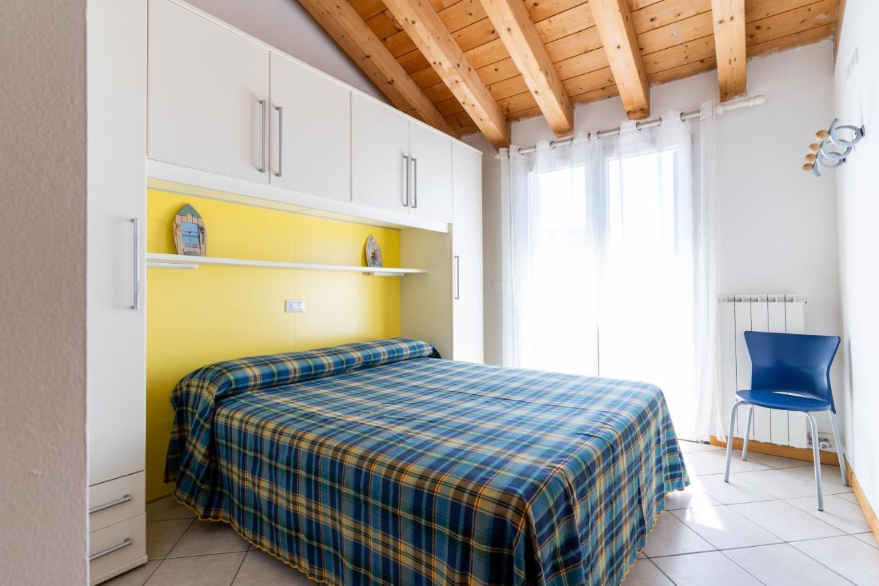 Maestrale Canova Apartments Caorle Luaran gambar